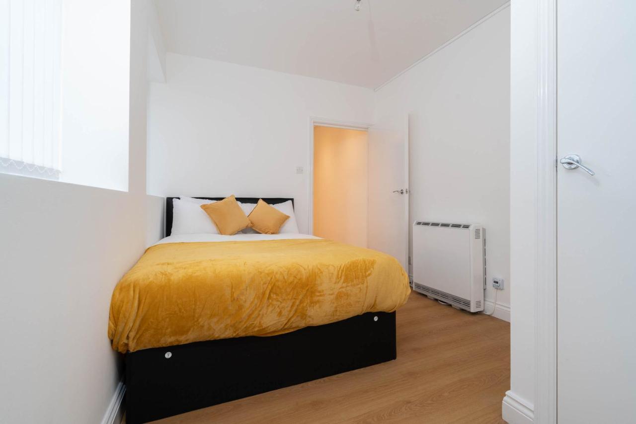 Two Bedroom Apartment-One Choice Stays- Jewellery Quarter برمنغهام المظهر الخارجي الصورة